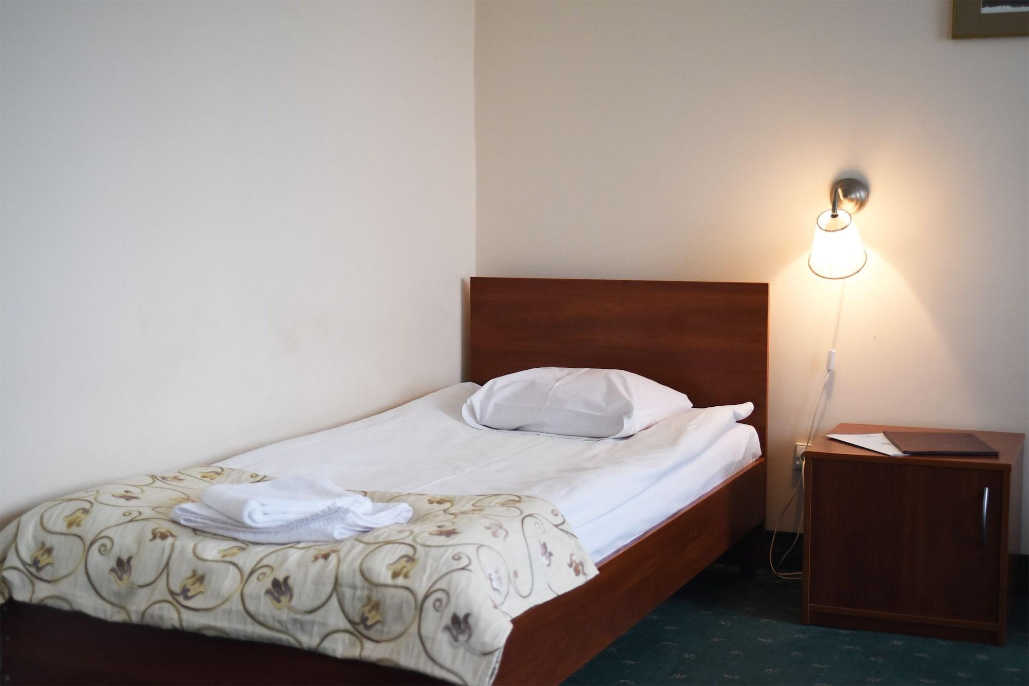 Parkhotel Economic Wielka Wies  المظهر الخارجي الصورة