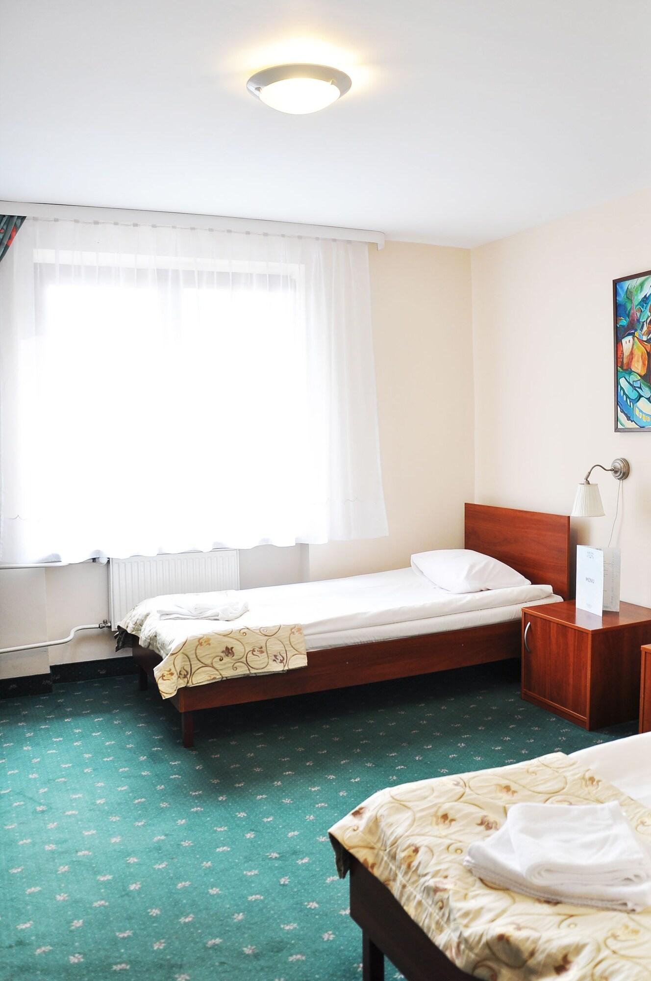 Parkhotel Economic Wielka Wies  المظهر الخارجي الصورة