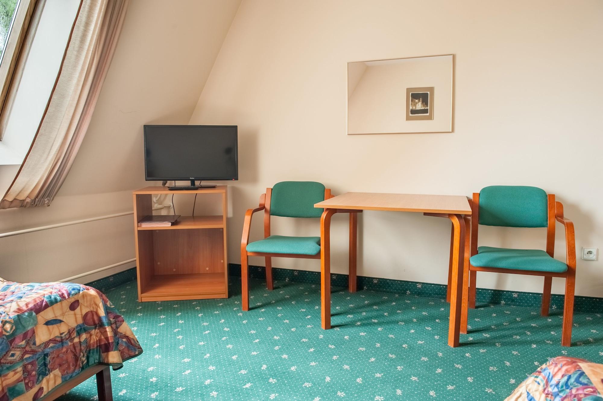 Parkhotel Economic Wielka Wies  المظهر الخارجي الصورة