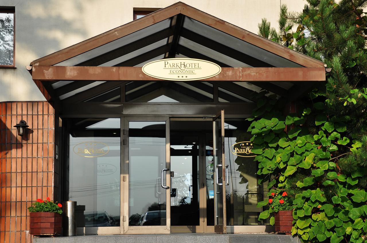 Parkhotel Economic Wielka Wies  المظهر الخارجي الصورة